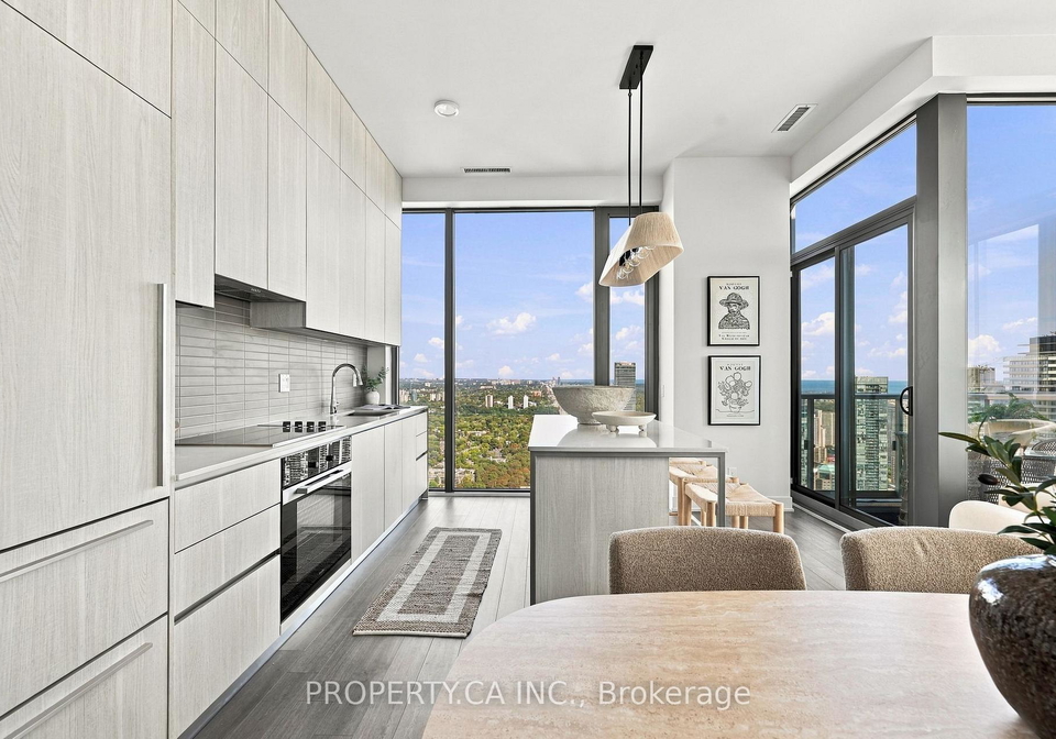 8-cumberland-street-toronto-toronto-ontario-c13790362