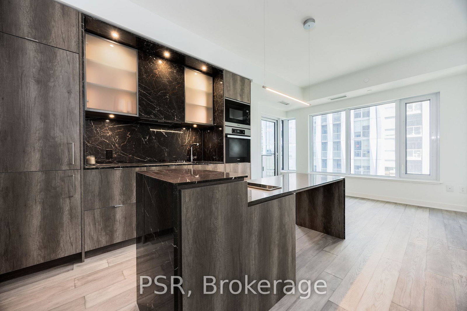11-yorkville-avenue-toronto-toronto-ontario-c13790680