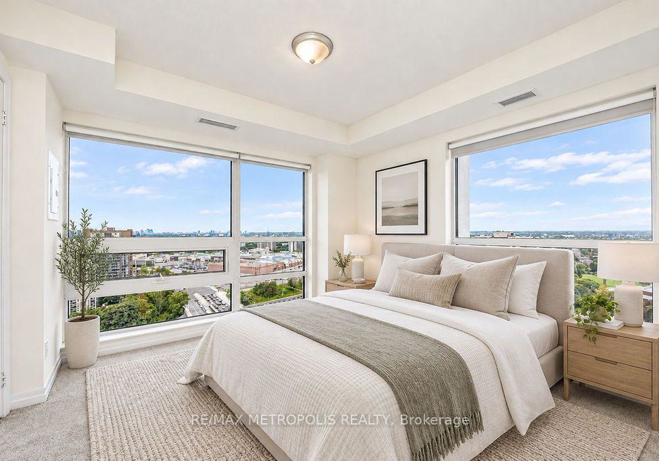 2015-sheppard-avenue-e-toronto-north-york-ontario-c13791024