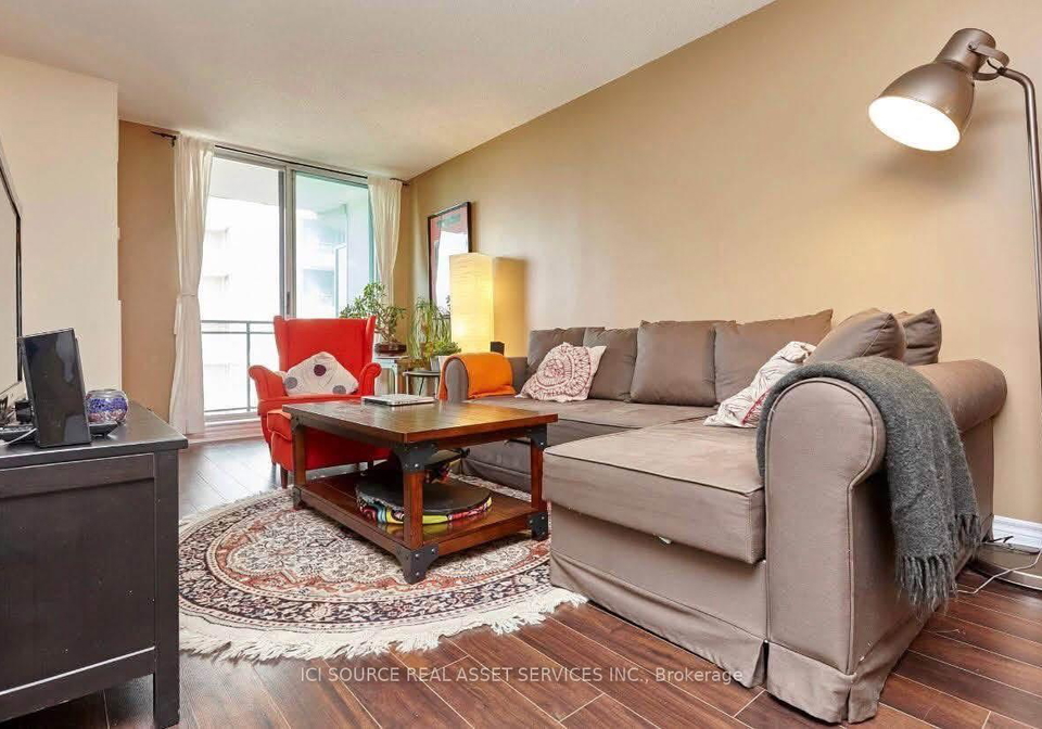 228-queens-quay-w-toronto-toronto-ontario-c13791154