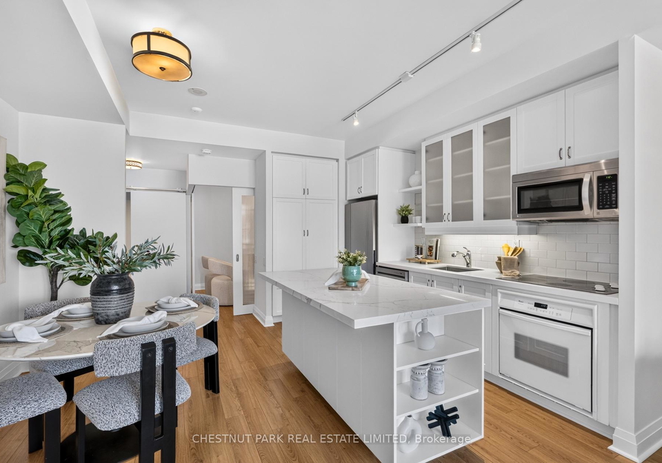 20-scrivener-square-toronto-toronto-ontario-c13791156