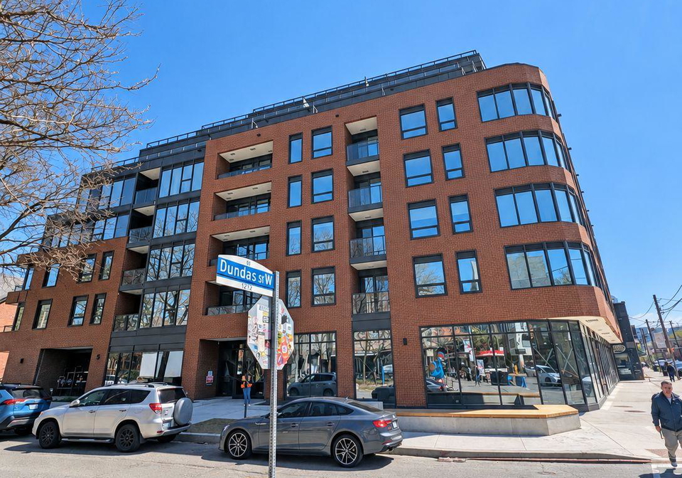 5-lakeview-avenue-toronto-toronto-ontario-c13791838