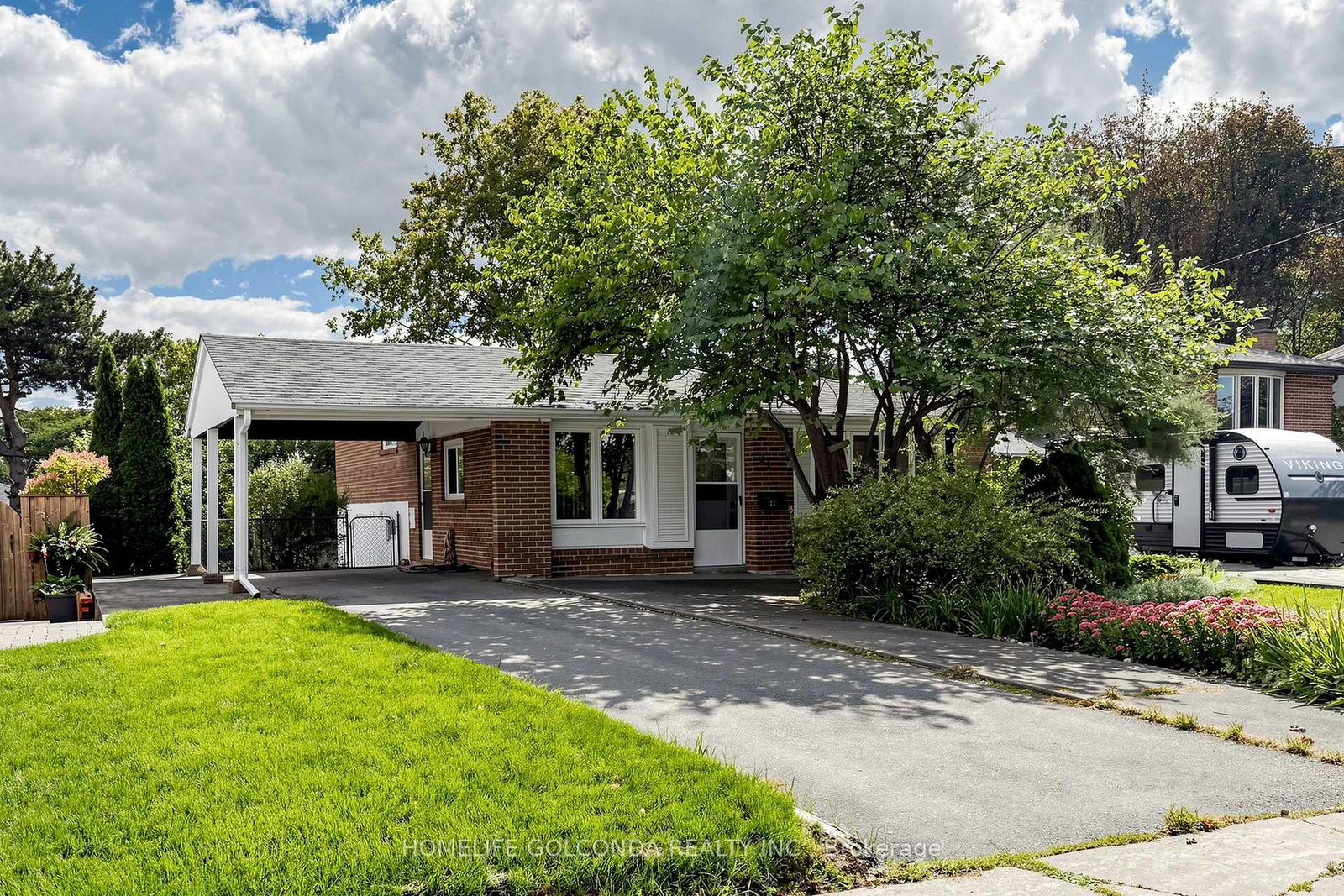 21-grove-park-crescent-toronto-north-york-ontario-c13791954