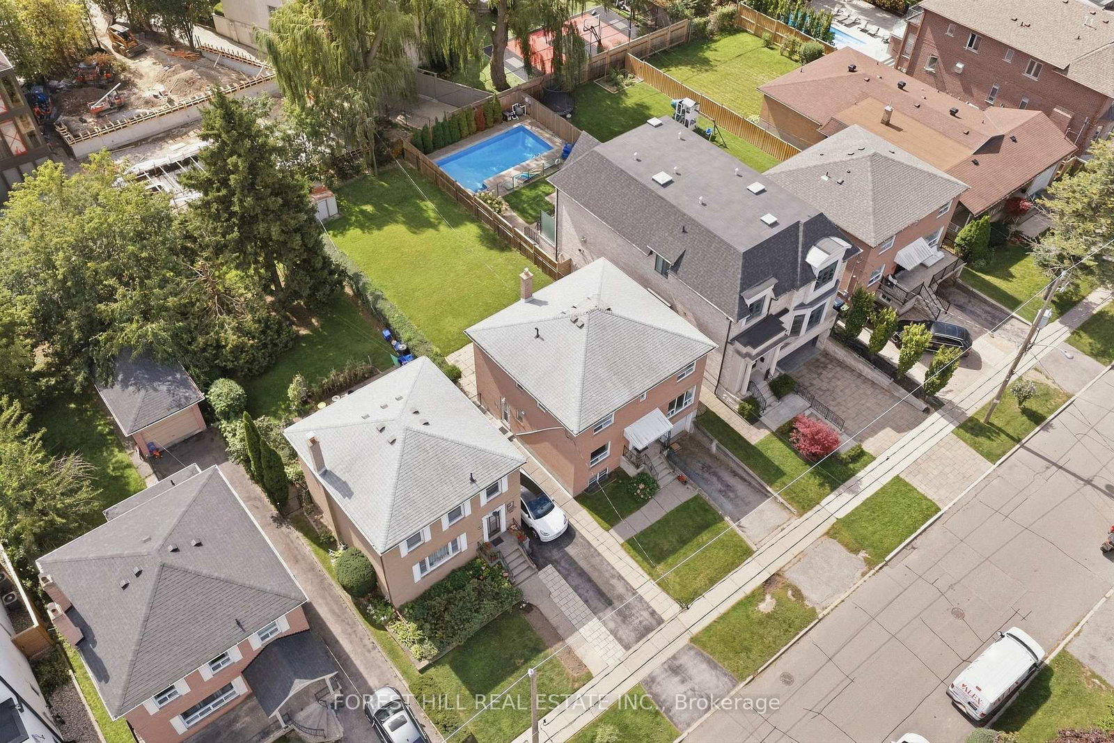 147-viewmount-avenue-toronto-toronto-ontario-c13792136