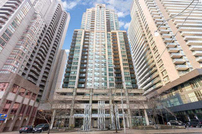 750-bay-street-toronto-toronto-ontario-c13792190
