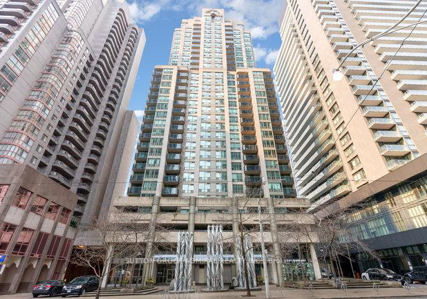 750-bay-street-toronto-toronto-ontario-c13792190