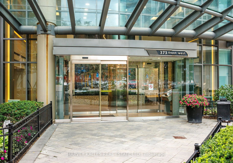 373-front-street-w-toronto-toronto-ontario-c13792378