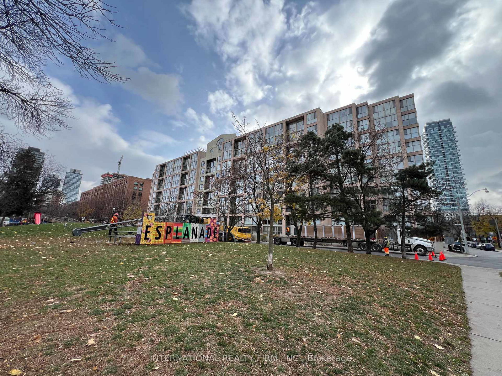 65-scadding-avenue-toronto-toronto-ontario-c13792476