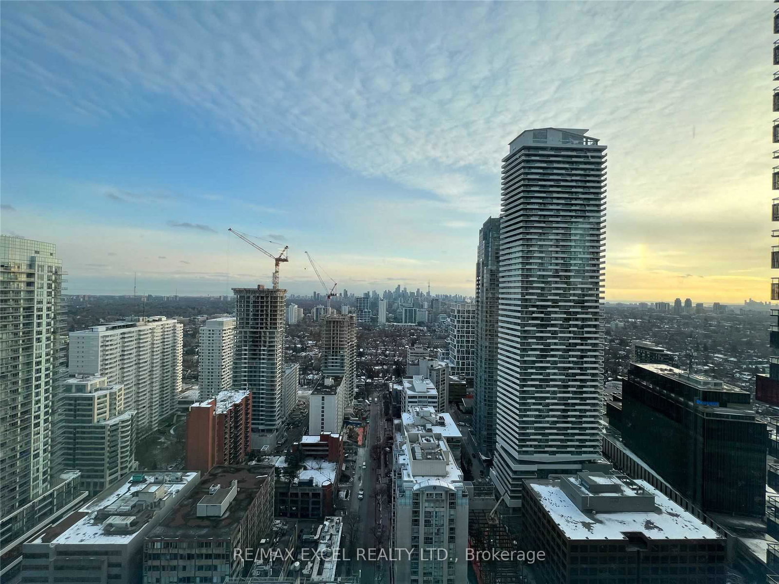 39-roehampton-avenue-toronto-toronto-ontario-c13793120