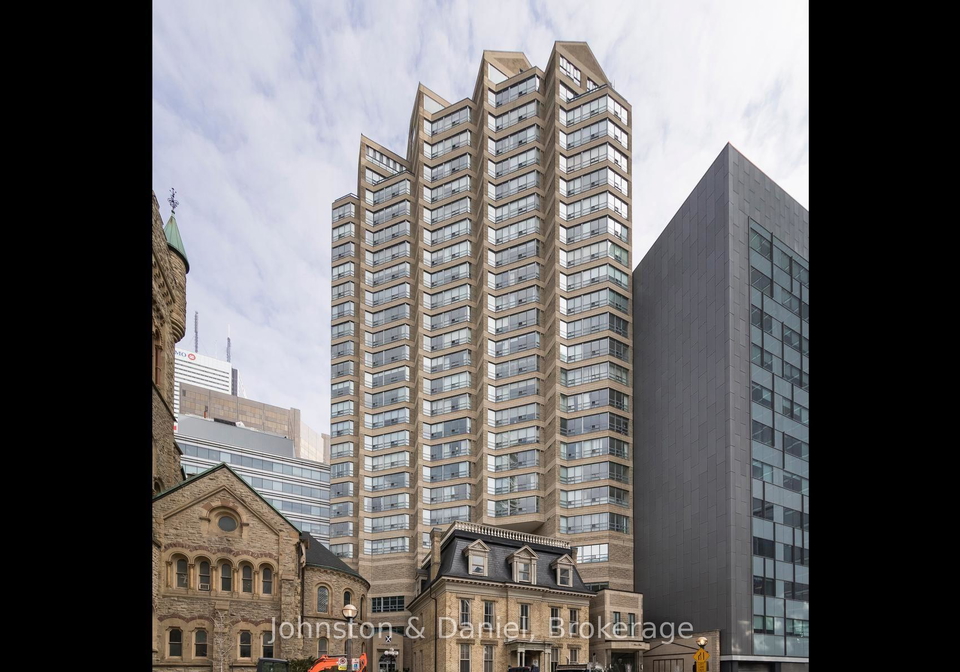 71-simcoe-street-toronto-toronto-ontario-c13793382