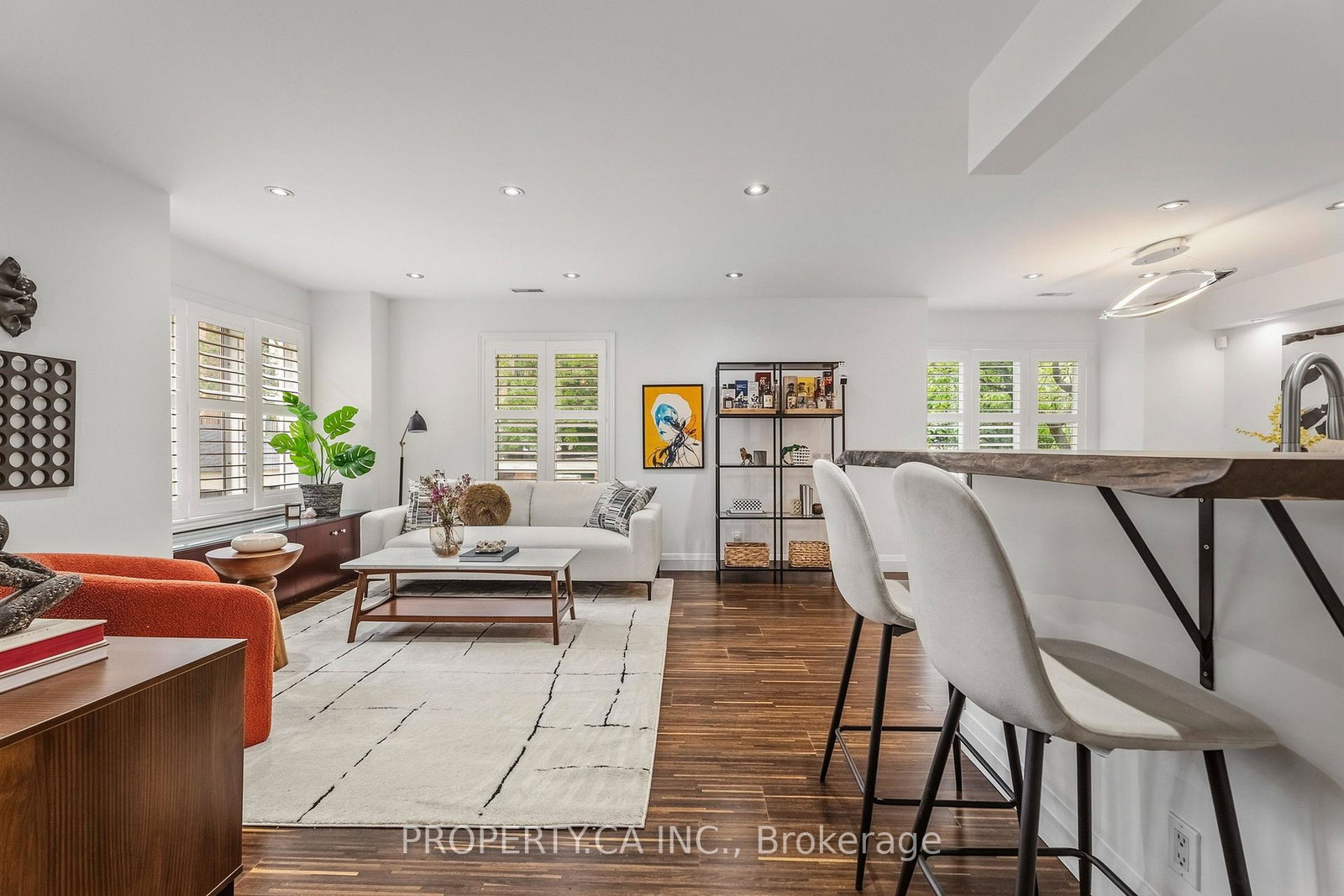 208-niagara-street-toronto-toronto-ontario-c13793496