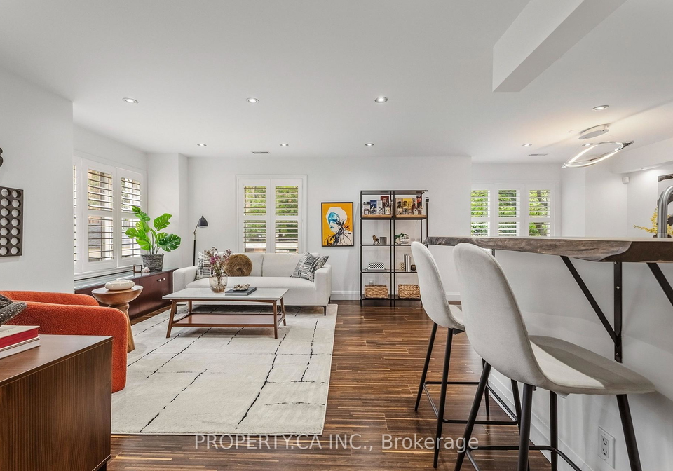 208-niagara-street-toronto-toronto-ontario-c13793496