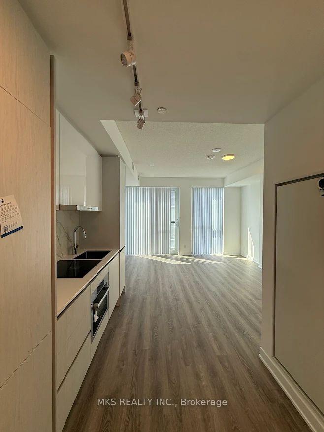 180-front-street-e-toronto-toronto-ontario-c13793648