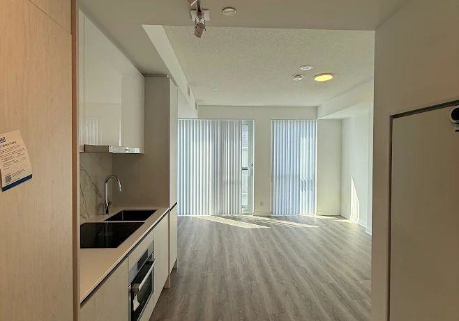 180-front-street-e-toronto-toronto-ontario-c13793648