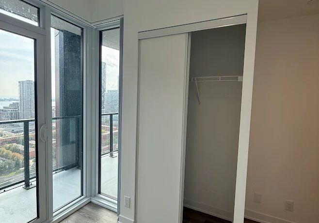 180-front-street-e-toronto-toronto-ontario-c13793650