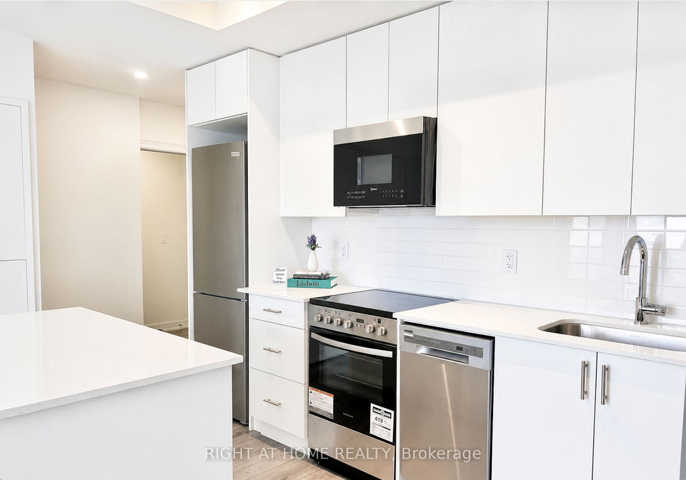 15-ellerslie-avenue-toronto-toronto-ontario-c13795020