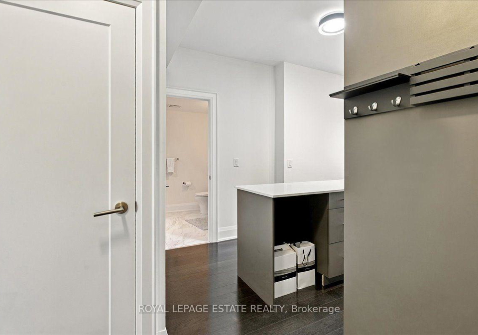 88-cumberland-street-toronto-toronto-ontario-c13795062