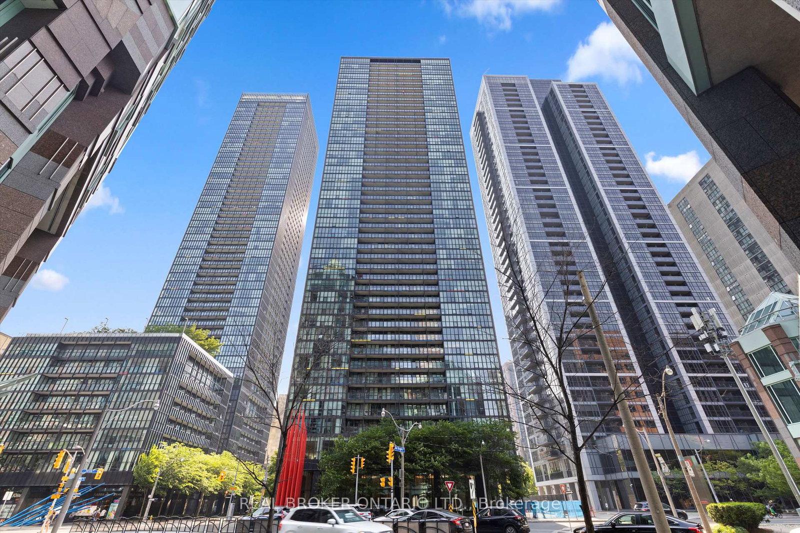 110-charles-street-e-toronto-toronto-ontario-c13795104