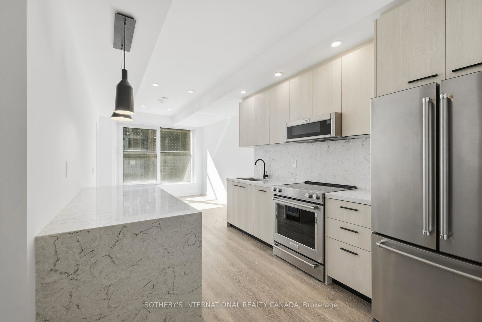 30-mutual-street-toronto-toronto-ontario-c13795306