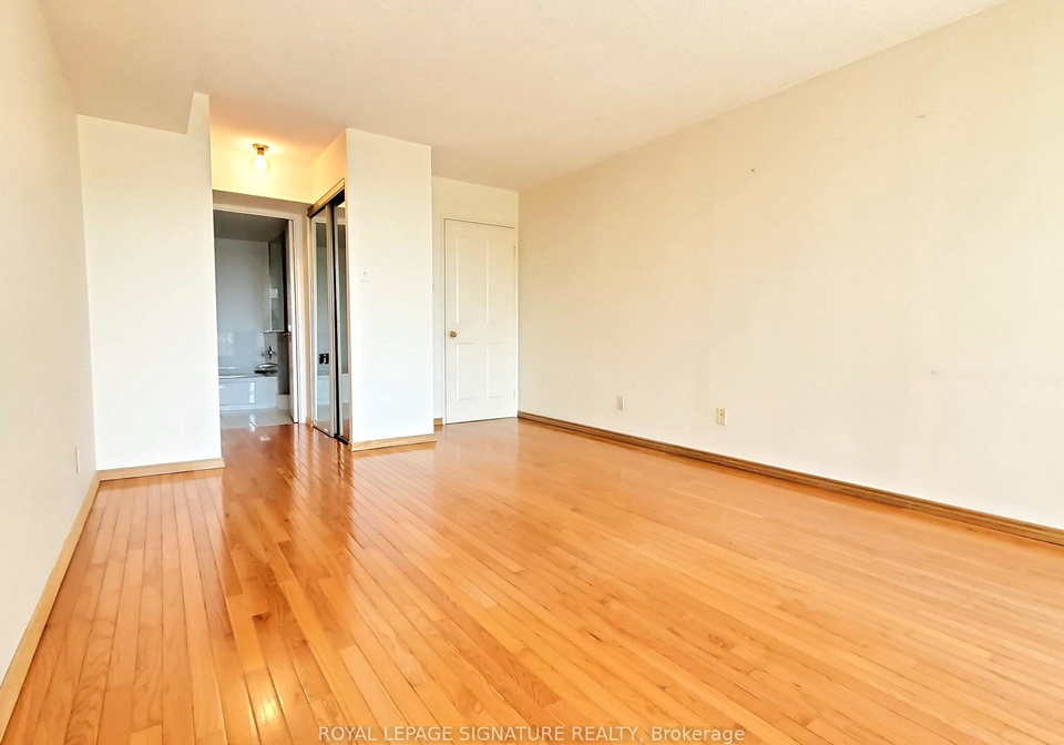 1121-steeles-avenue-toronto-toronto-ontario-c13795400