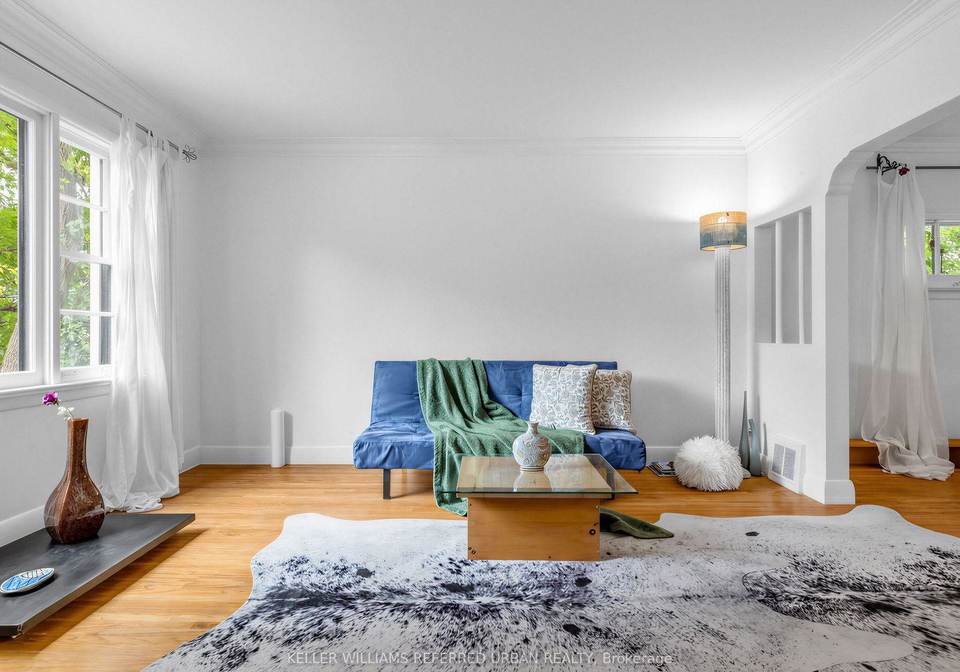 246-burnett-avenue-toronto-toronto-ontario-c13796026