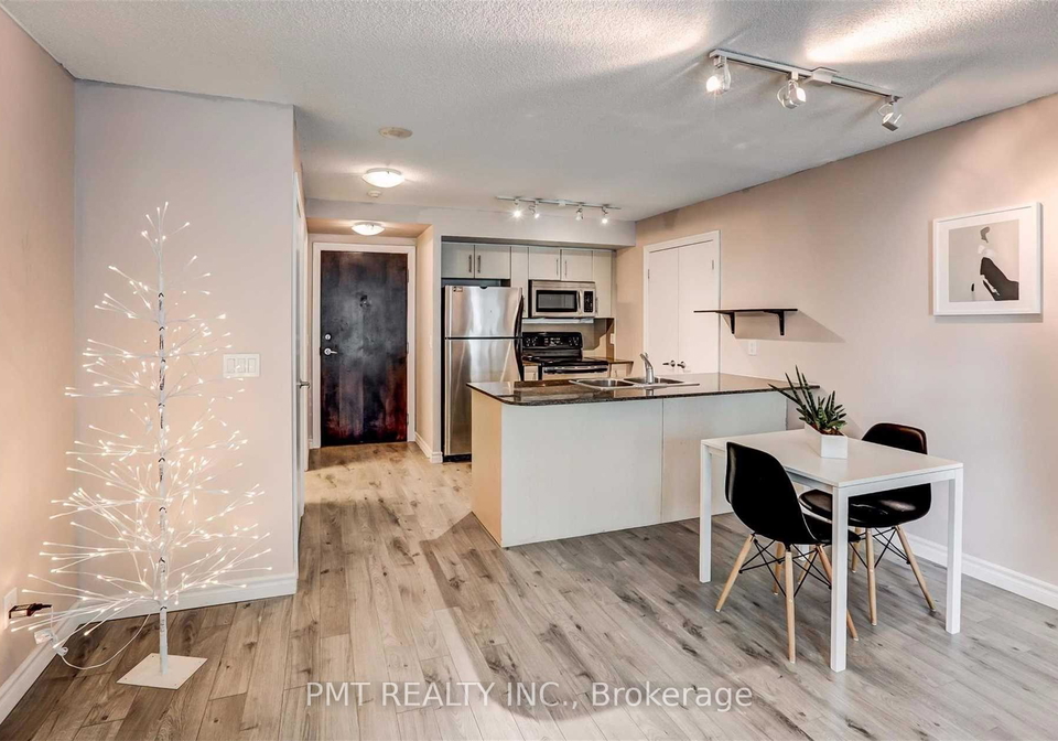 12-yonge-street-toronto-toronto-ontario-c13796342