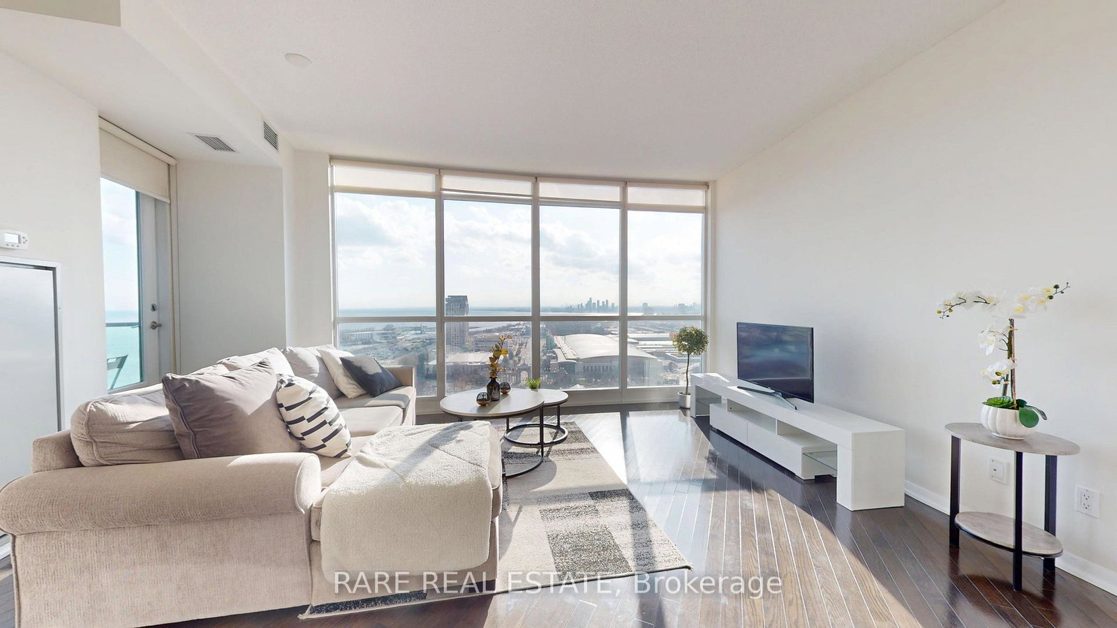 215-fort-york-boulevard-toronto-toronto-ontario-c13797108