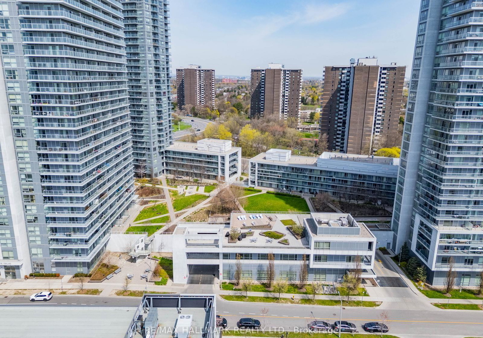 2015-sheppard-avenue-e-toronto-north-york-ontario-c13797188