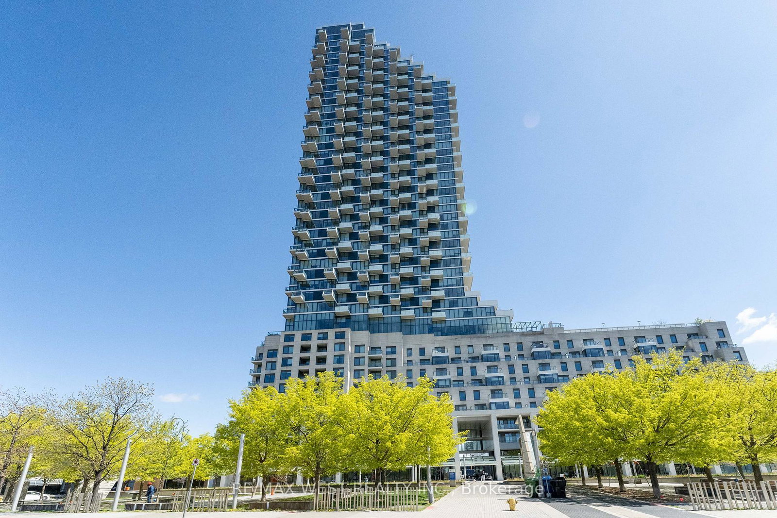 16-bonnycastle-street-toronto-toronto-ontario-c13797336