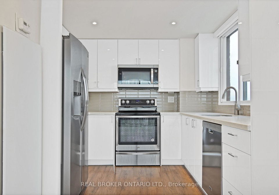 5-concorde-place-toronto-north-york-ontario-c13797478
