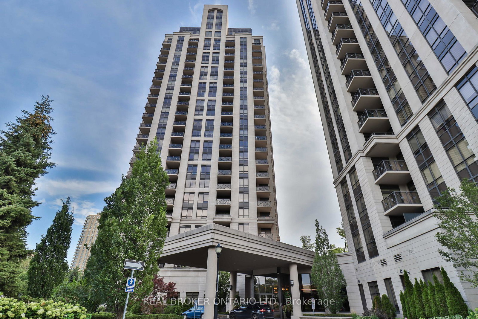 135-wynford-drive-toronto-north-york-ontario-c13797932