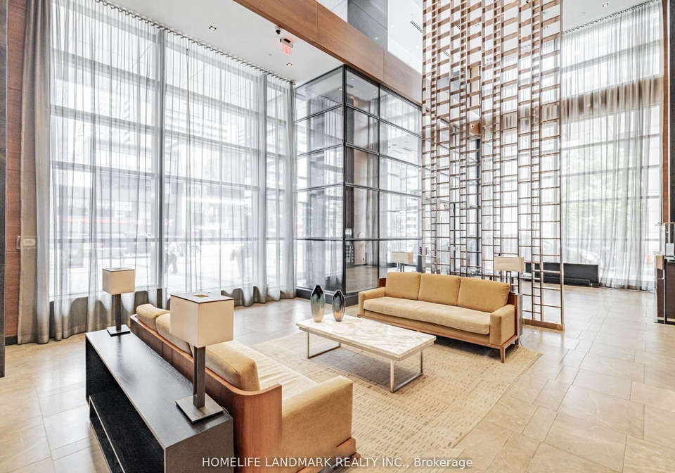 5-sheppard-avenue-e-toronto-north-york-ontario-c13798192