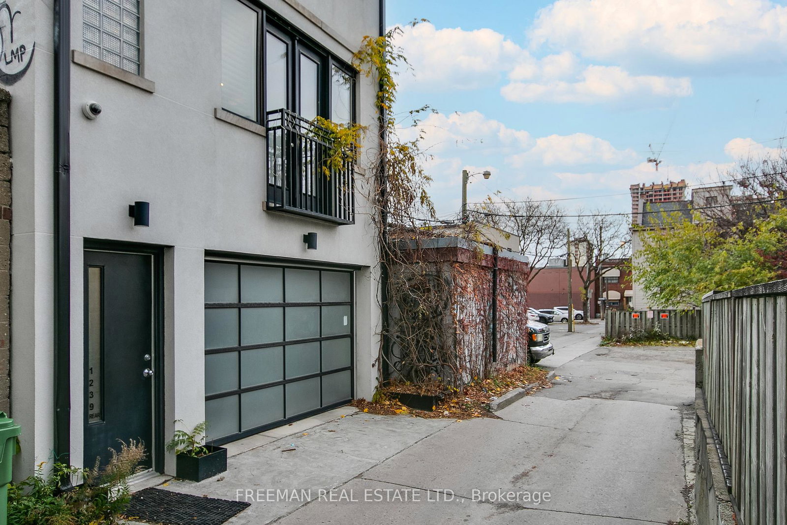1239-bloor-street-w-toronto-toronto-ontario-c13798710