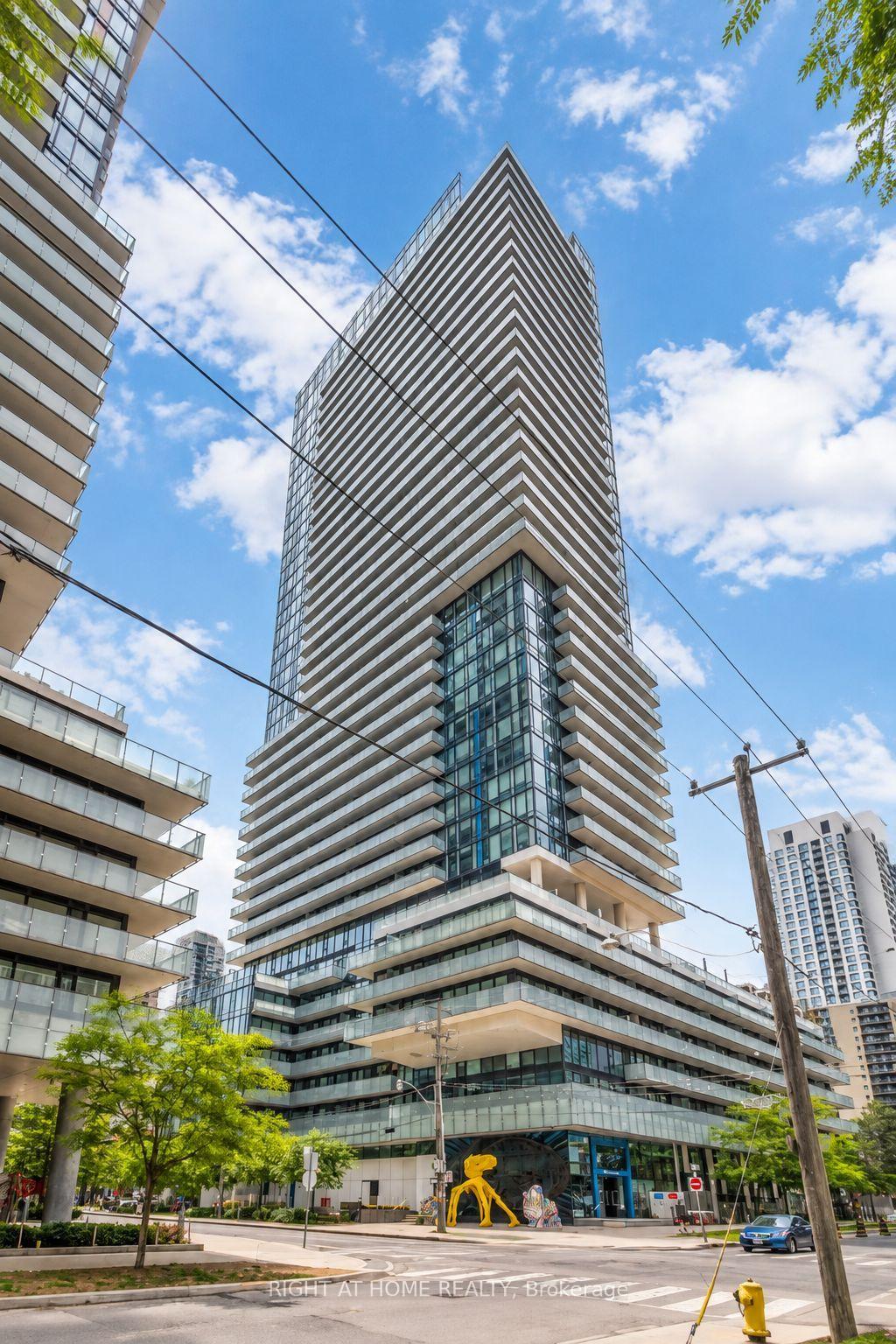 161-roehampton-avenue-toronto-toronto-ontario-c13799534