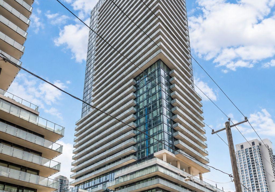 161-roehampton-avenue-toronto-toronto-ontario-c13799534