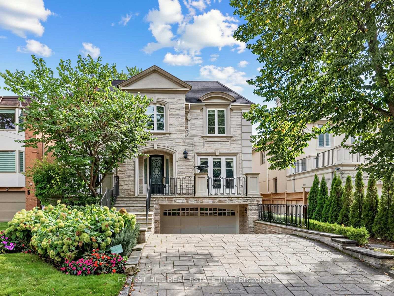 235-hillhurst-boulevard-toronto-toronto-ontario-c13799536