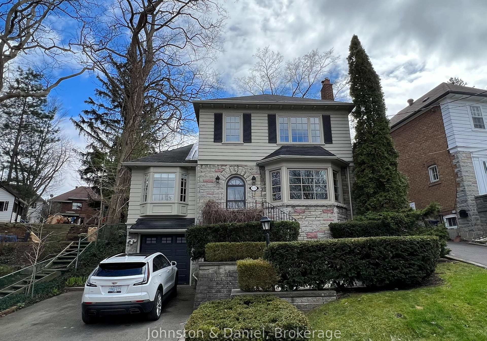 69-strathgowan-avenue-toronto-toronto-ontario-c13799816