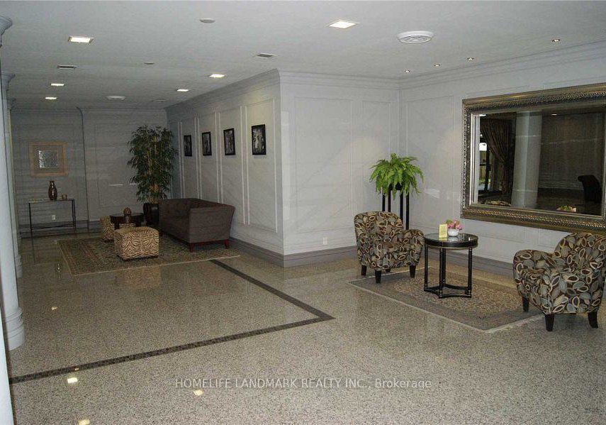 7-bishop-avenue-toronto-north-york-ontario-c13799994
