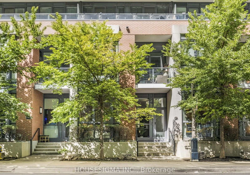 32-bruyers-mews-toronto-toronto-ontario-c13800400