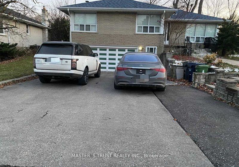 1-winlock-park-toronto-north-york-ontario-c13800420