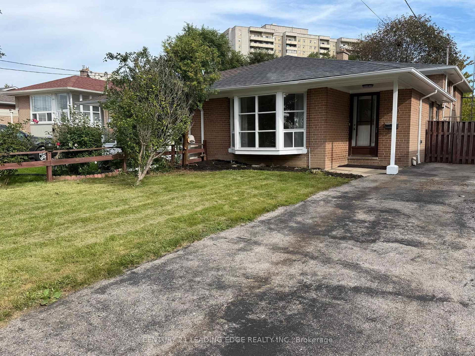 219-lynedock-crescent-toronto-north-york-ontario-c13800714