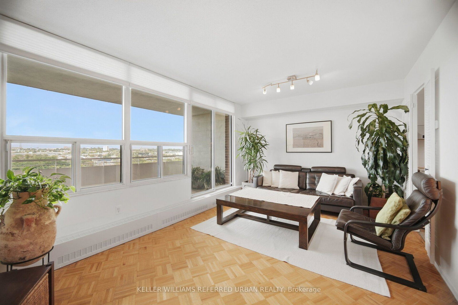 60-pavane-linkway-way-toronto-east-york-ontario-c13800896