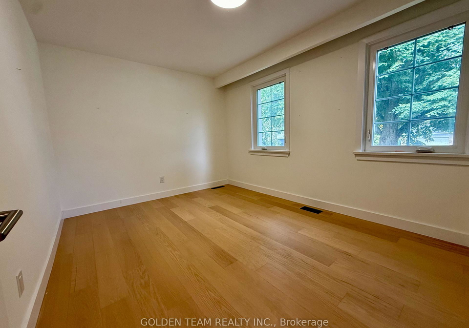 4-knollview-crescent-toronto-north-york-ontario-c13800914