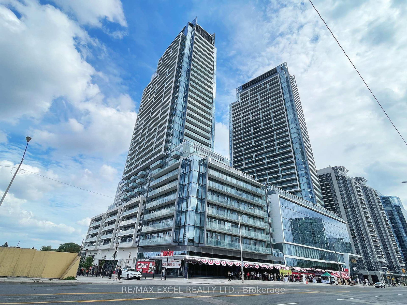 7-golden-lion-heights-toronto-north-york-ontario-c13801010