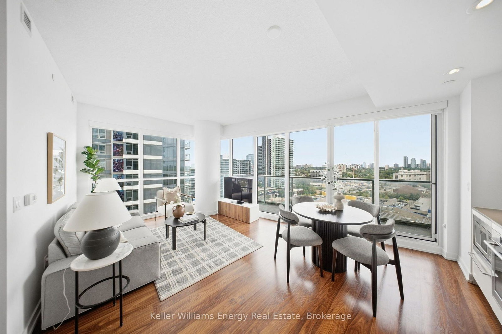 117-mcmahon-drive-toronto-north-york-ontario-c13801644