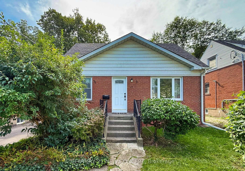 17-lyndale-drive-toronto-north-york-ontario-c13801820