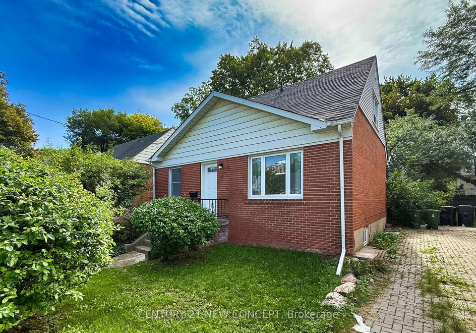 17-lyndale-drive-toronto-north-york-ontario-c13801820