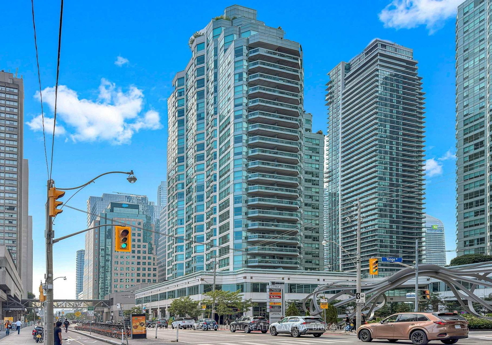 10-queens-quay-toronto-toronto-ontario-c13801854