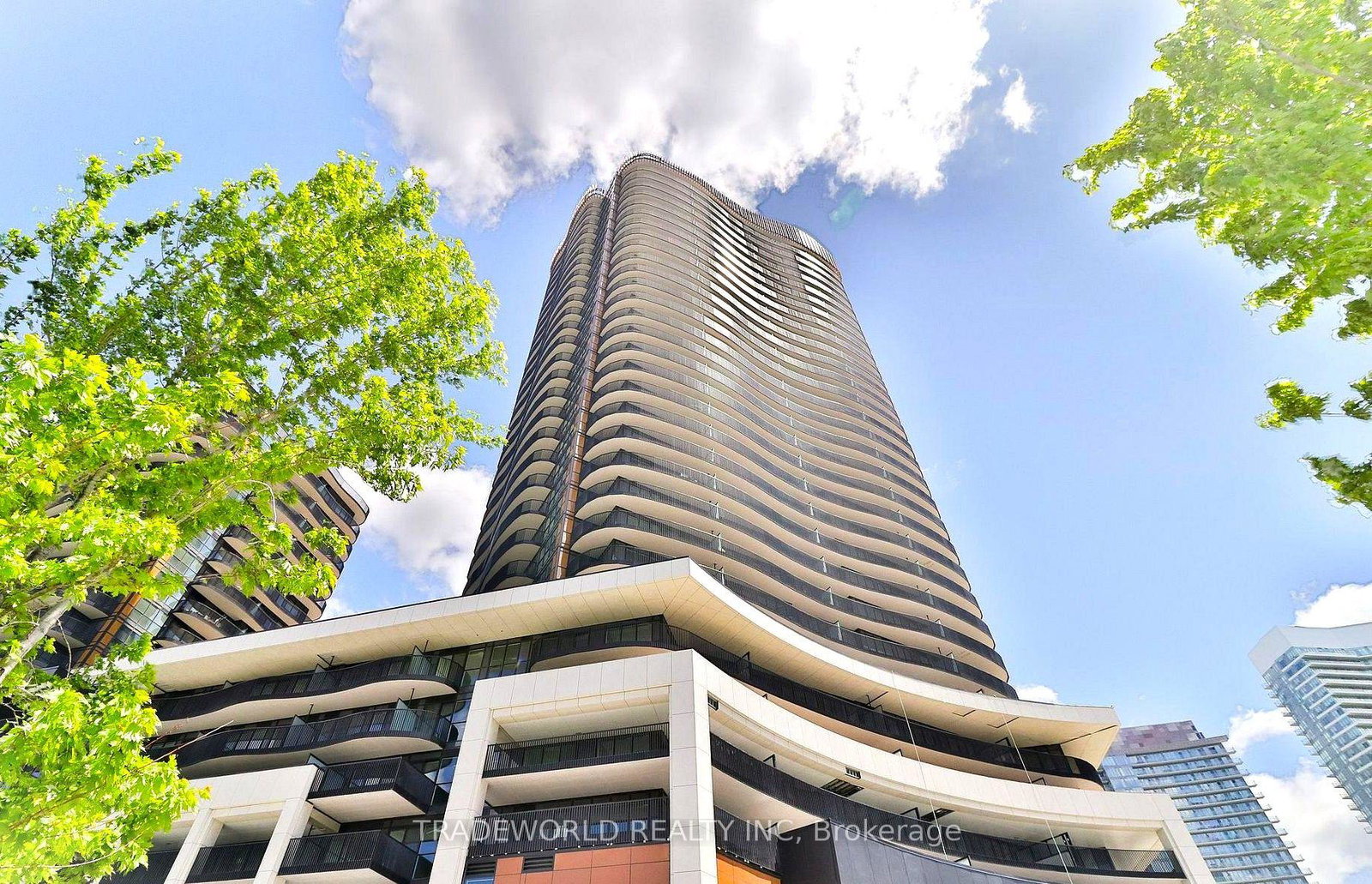 18-esther-shiner-boulevard-toronto-north-york-ontario-c13802066