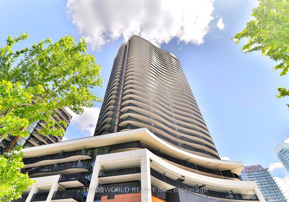18-esther-shiner-boulevard-toronto-north-york-ontario-c13802066